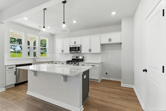 7022 New Horizons Lane, House other with 4 bedrooms, 3 bathrooms and null parking in Boiling Springs SC | Image 7
