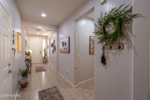 11090 W Copper Field St, Marana, AZ, 85658-4616 | Card Image