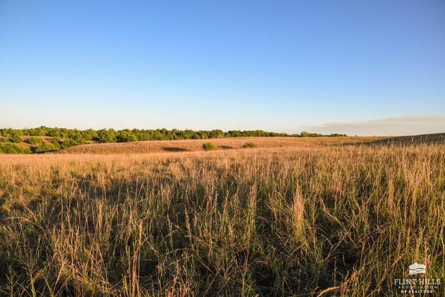 00000 Hi View Dr, Home with 0 bedrooms, 0 bathrooms and null parking in Manhattan KS | Image 34