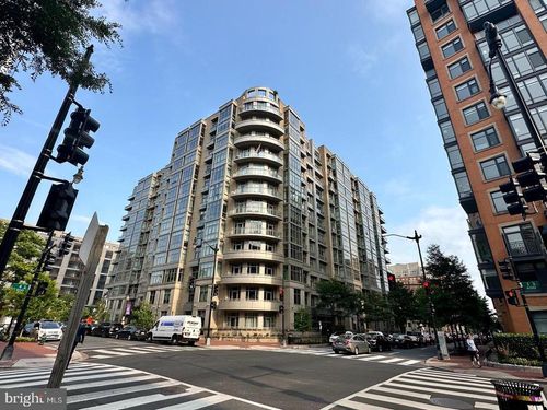 318-811 4th St Nw, WASHINGTON, DC, 20001-4909 | Card Image