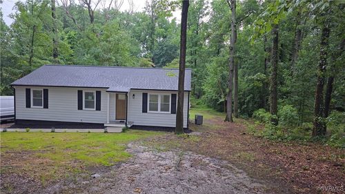 8057 Hermitage Rd, Henrico, VA, 23228-3703 | Card Image