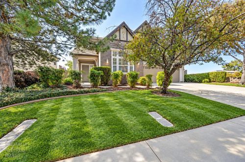 4924 Village Green Dr, El Dorado Hills, CA, 95762-7730 | Card Image
