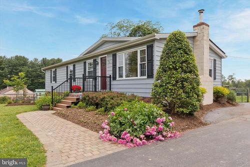 340 Wilmington Rd, E Fallowfield, PA, 19320-4238 | Card Image