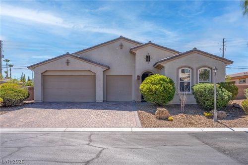 4713 Overlook Ranch St, North Las Vegas, NV, 89031-5117 | Card Image
