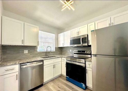 apt-110e-6750 Royal Palm Blvd, Margate, FL, 33063-7206 | Card Image