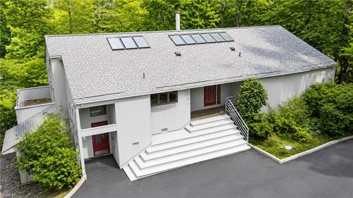 6617 Pocahontas Lane, Hayes, VA, 23072 | Card Image