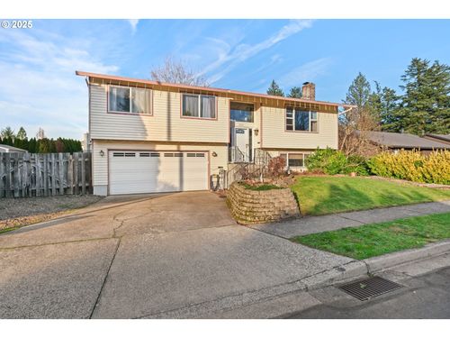 1660 Se Lewellyn Ave, Troutdale, OR, 97060-2378 | Card Image