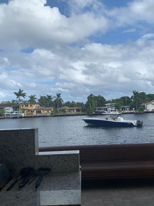 apt-914-3100 Ne 48th St, Fort Lauderdale, FL, 33308-4949 | Card Image