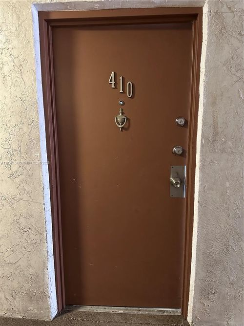 apt-410-9401 Sw 4th St, Miami, FL, 33174-2035 | Card Image