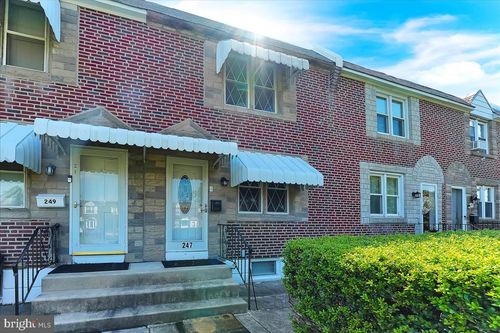247 Westpark Ln, CLIFTON HEIGHTS, PA, 19018-1122 | Card Image