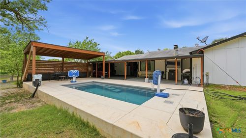 7830 Village Oak Dr, Live Oak, TX, 78233-2545 | Card Image