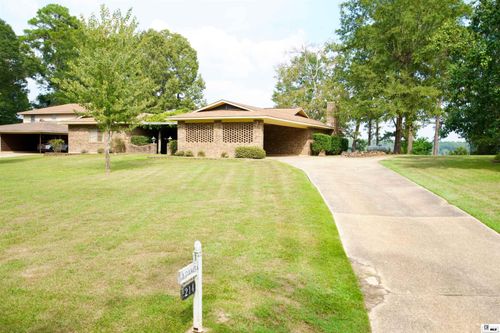 214 Dogwood Ln, Farmerville, LA, 71241-7640 | Card Image