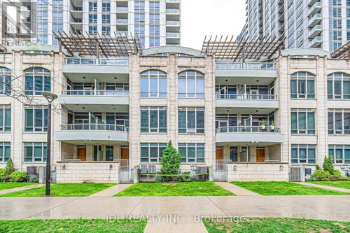 th07-761 Bay Street, Toronto (Bay Street Corridor), ON, M5G2R2 | Card Image