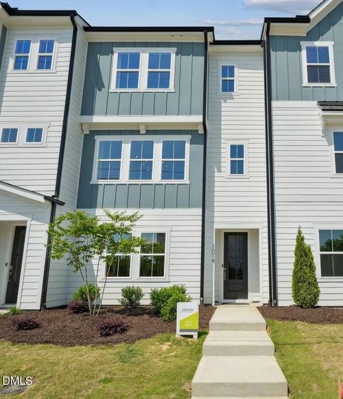 1060 Zelkova Ln, Chapel Hill, NC, 27517-4119 | Card Image