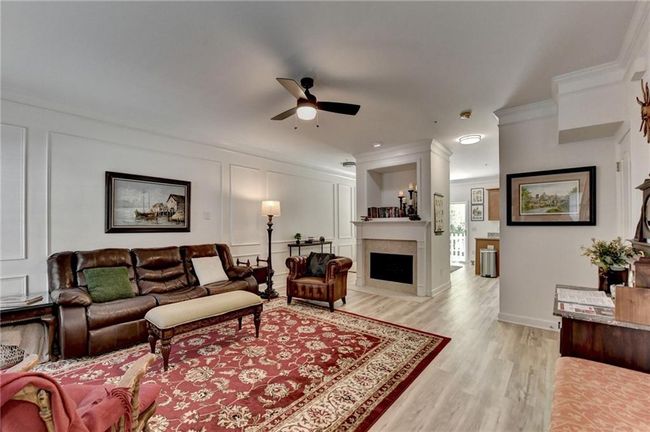 1213 Harris Commons Pl, Townhouse with 2 bedrooms, 3 bathrooms and 2 parking in Roswell GA | Image 6