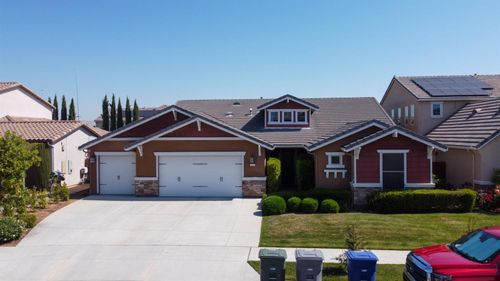 3245 Lexington Ave, Clovis, CA, 93619-8063 | Card Image