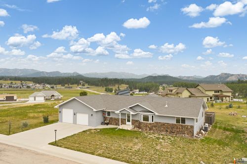 316 Rose Quartz Pl, Custer, SD, 57730-8311 | Card Image