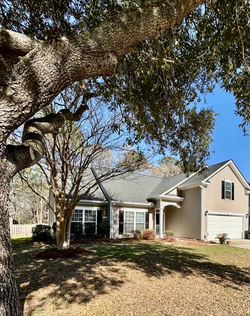 9697 Seminole Way, Summerville, SC, 29485 | Card Image