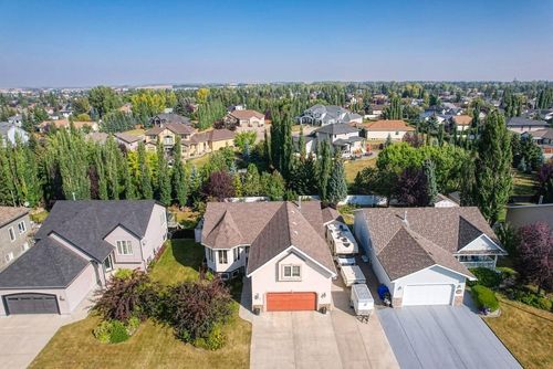 6002 60 Street, Olds, AB, T4H1X8 | Card Image