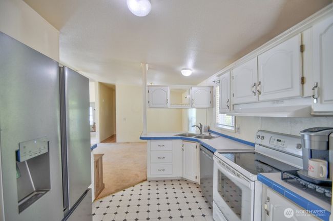 930 Tipsoo Loop N, House other with 2 bedrooms, 2 bathrooms and 2 parking in Rainier WA | Image 13