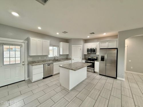 1826 N Porter Ln, Thatcher, AZ, 85552-5594 | Card Image