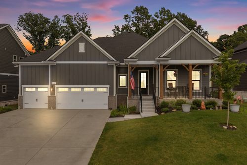 7231 Richvale Dr, Fairview, TN, 37062-2034 | Card Image