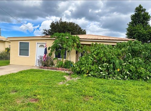 65 Princeton Avenue, Frostproof, FL, 33843 | Card Image