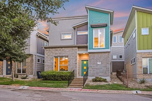 2001 Tramson Dr, Austin, TX, 78741-7087 | Card Image