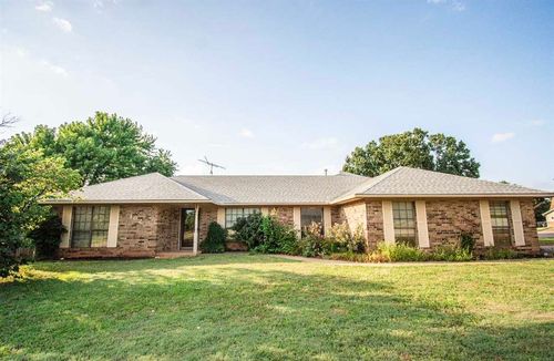 4620 W 12th Ave, Stillwater, OK, 74074-1524 | Card Image