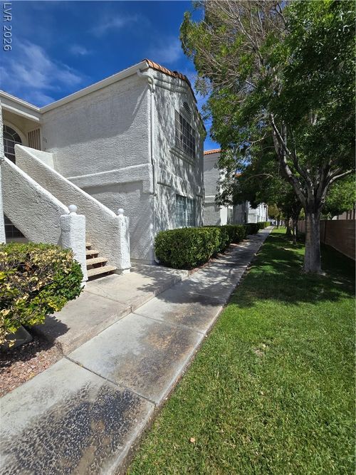 121-1800 Edmond St, Las Vegas, NV, 89146-0327 | Card Image