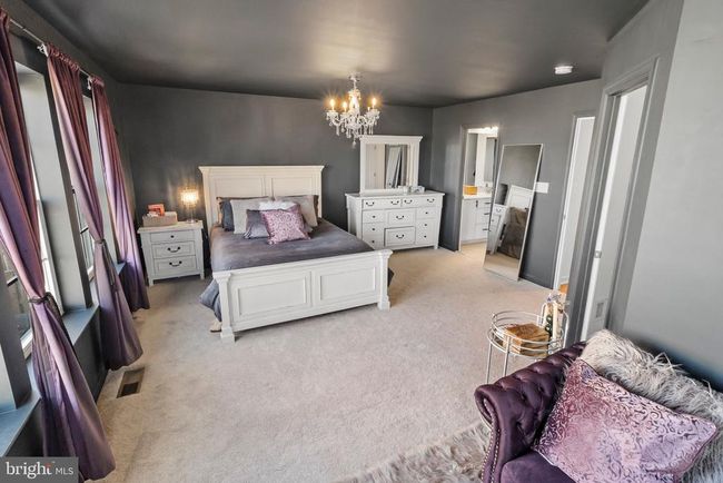 15 Kirby Ct, Townhouse with 3 bedrooms, 3 bathrooms and null parking in BUNKER HILL WV | Image 11