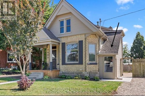 upper-7065 Longwoods Rd, London, ON, N6P1L2 | Card Image