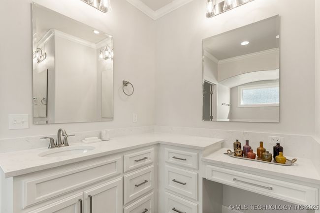 16508 S 3 Rd West Ave, House other with 4 bedrooms, 4 bathrooms and null parking in Glenpool OK | Image 20