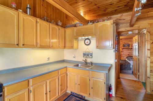 14 Bernier Ln, Waterboro, ME, 04087-3616 | Card Image