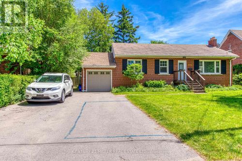 2048 Edinburgh (Main Level) Drive, Burlington (Brant), ON, L7R2C9 | Card Image