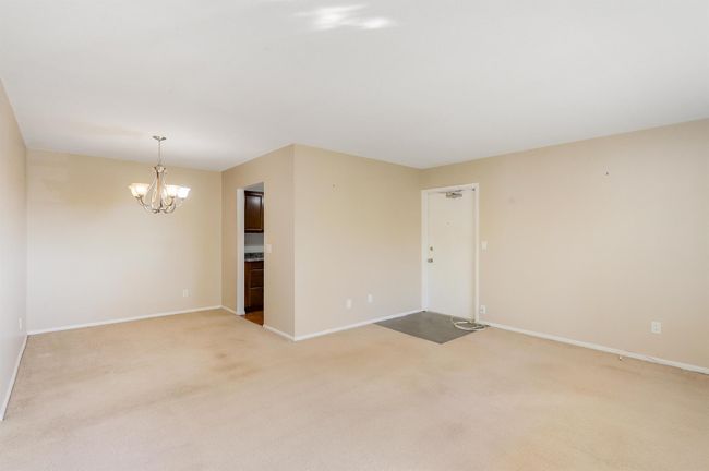 APT-310 - 131 Doolen Ct, Condo with 2 bedrooms, 2 bathrooms and null parking in North Palm Beach FL | Image 5
