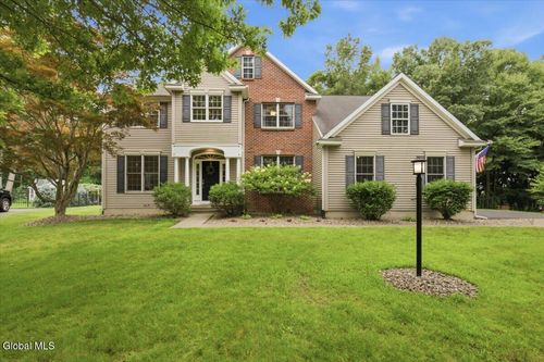 628 Vanderlyn Ln, Slingerlands, NY, 12159-9543 | Card Image