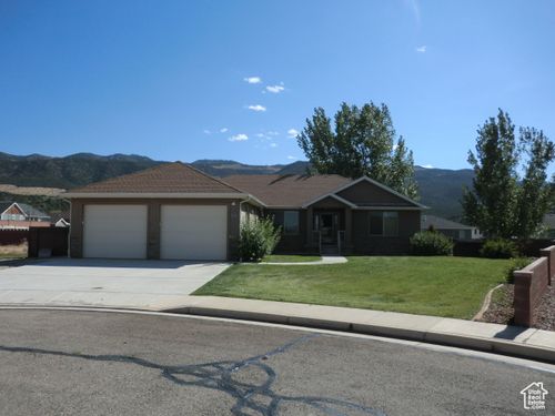 320 1125, Parowan, UT, 84761-7788 | Card Image