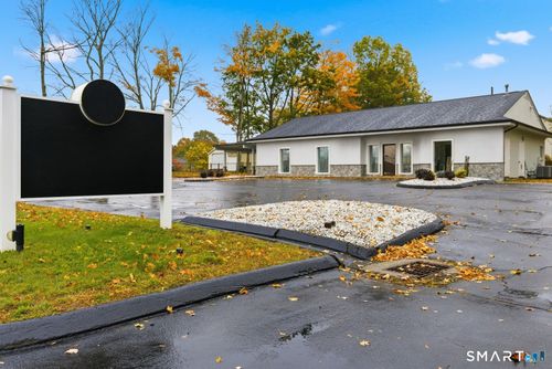 101 Quinnipiac Ave, North Haven, CT, 06473-3623 | Card Image