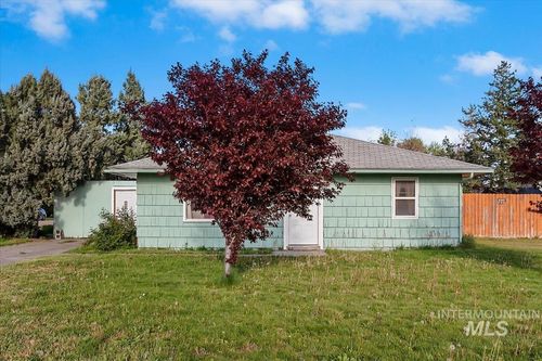 404 S Whitley Dr, Fruitland, ID, 83619-2542 | Card Image