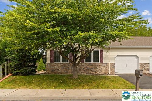 649 Walker Dr, NORTHAMPTON, PA, 18067-8820 | Card Image