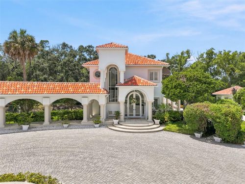 11104 Winthrop Way, Tampa, FL, 33612-6506 | Card Image