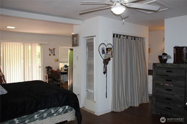 bedrm #4 has full bath & kitchen. own entrance and access to deck | Image 12