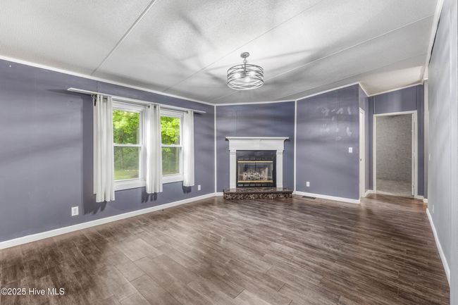 107 Indian Cave Dr, House other with 4 bedrooms, 2 bathrooms and null parking in Richlands NC | Image 18