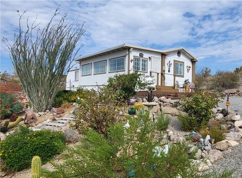 670 W Hualapai Creek Dr, Meadview, AZ, 86444 | Card Image