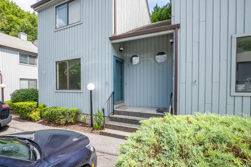 unit-d1-19 Somers St, Danbury, CT, 06810-6157 | Card Image