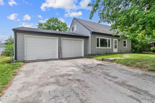 733 Fox River Rd, Valparaiso, IN, 46385 | Card Image