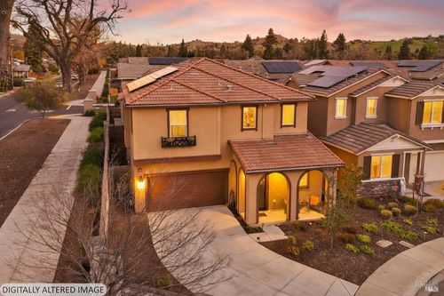 3042 Vasquez Court, Vacaville, CA, 95688 | Card Image
