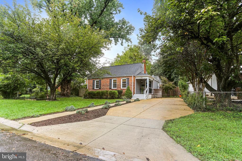 Wade Ave, Rockville, MD 20851