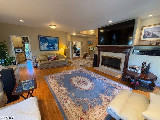 4 Sevell Cir, Townhouse with 3 bedrooms, 2 bathrooms and null parking in Clark NJ | Image 8